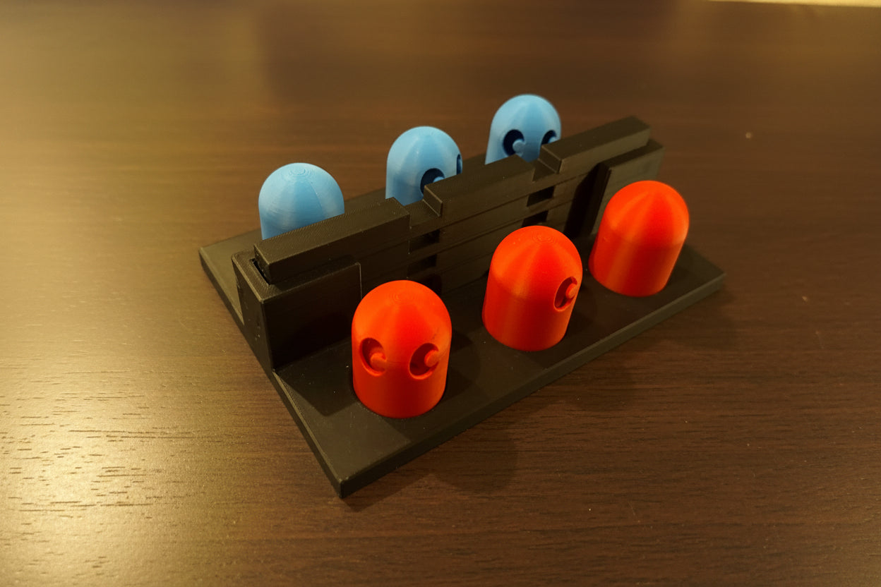 Tiktak toe board game