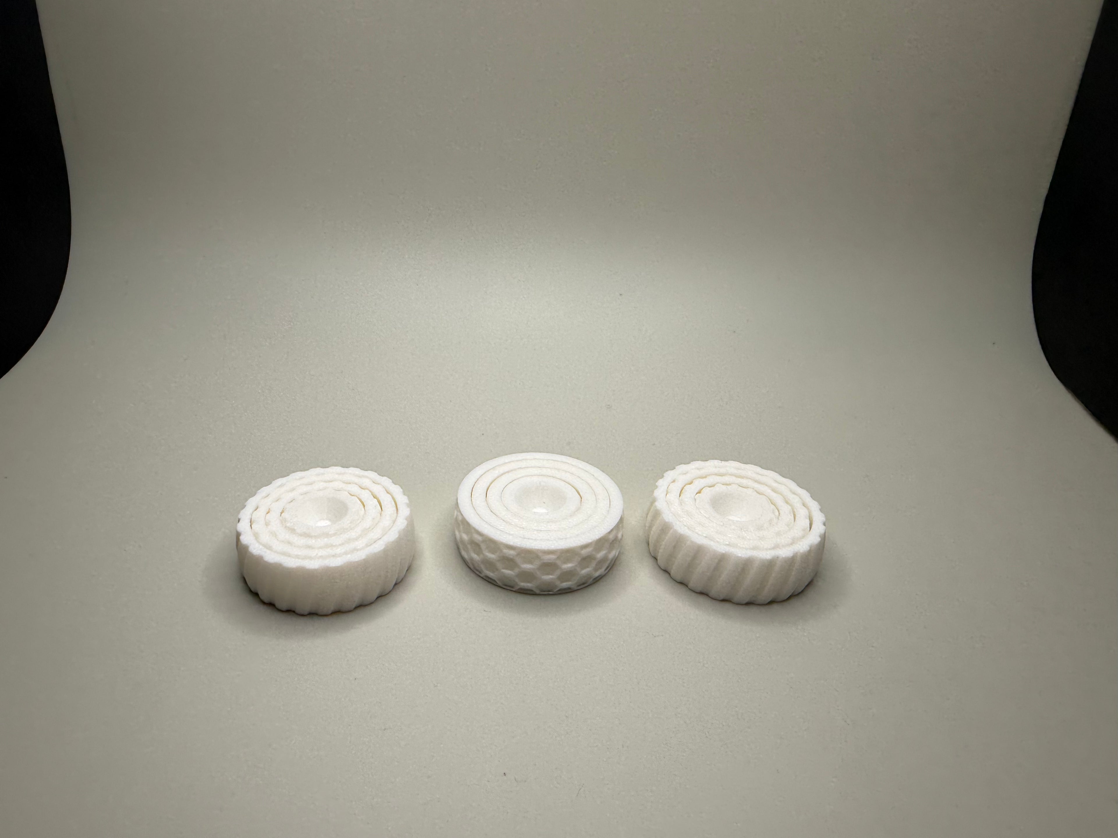 Textured circle fidget spinner