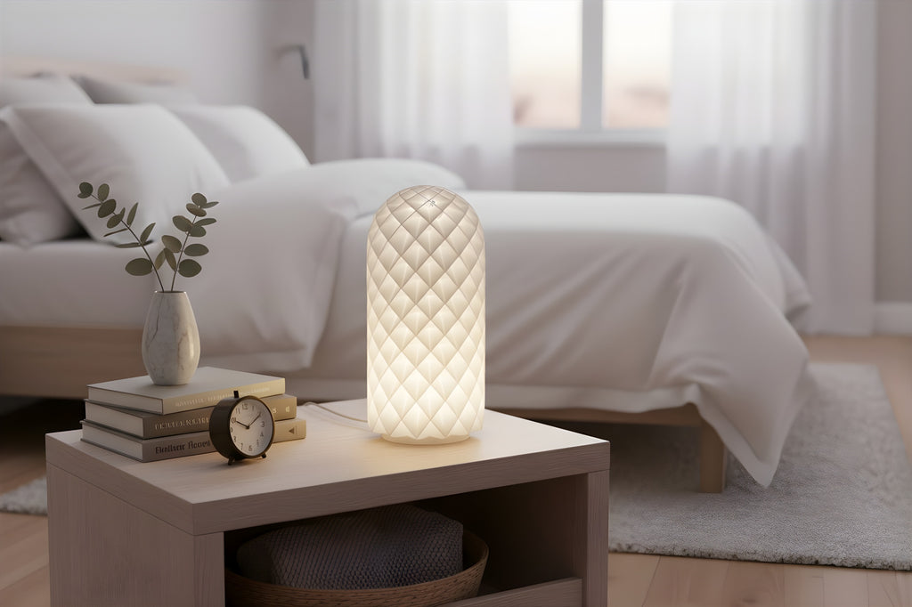 Patterned mini desk lamp
